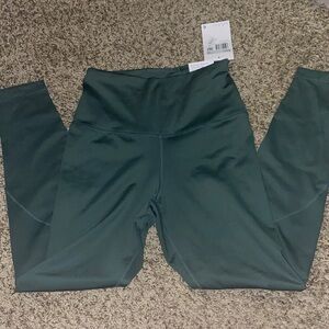 Womens NWT Size Small Dri Fit Nike Green Leggings
